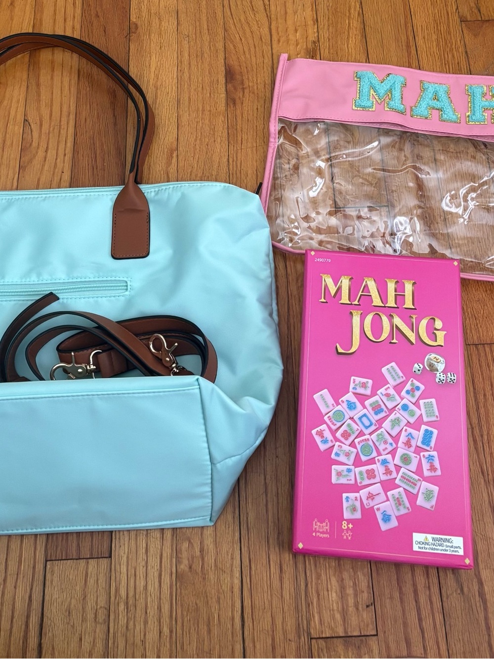 Mahjong set, tile bag and nylon tote